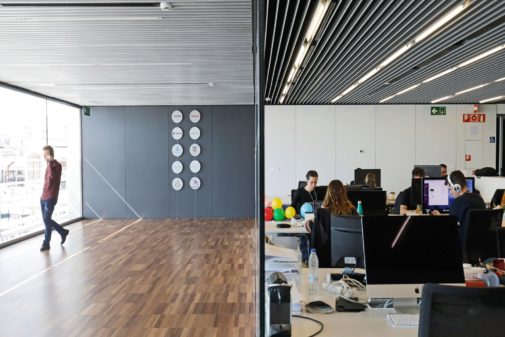 Trabajadores de algunas startups de Lanzadera, durante una jornada laboral.