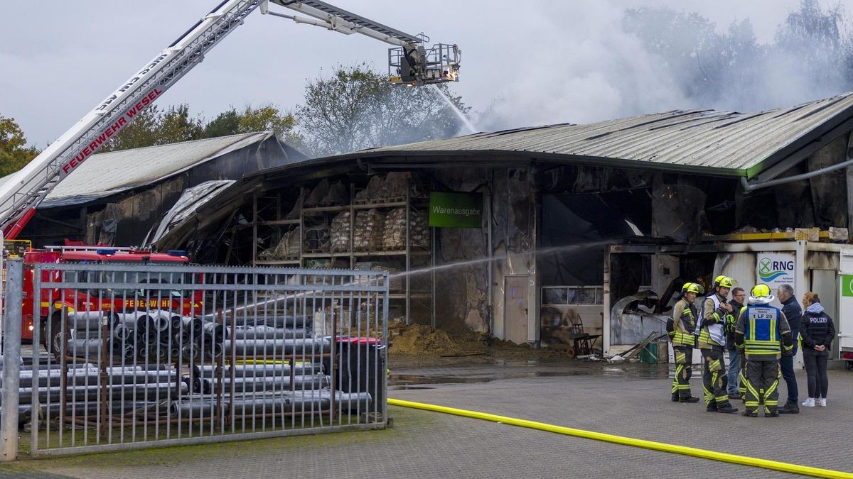 Gewerbebrand in Hünxe-Drevenack