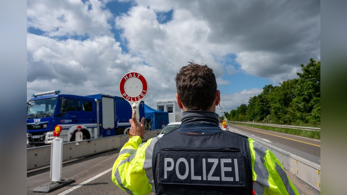 Seit Mitte September kontrollen Bundespolizisten stichpunktartig an der Grenze. 