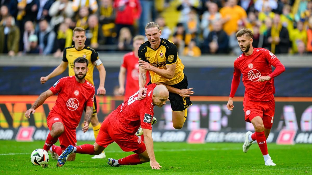 Vinko Sapina (r.) spielt in dieser Saison gegen Rot-Weiss Essen. Im Sommer ging der RWE-Kapitän nach Dresden.