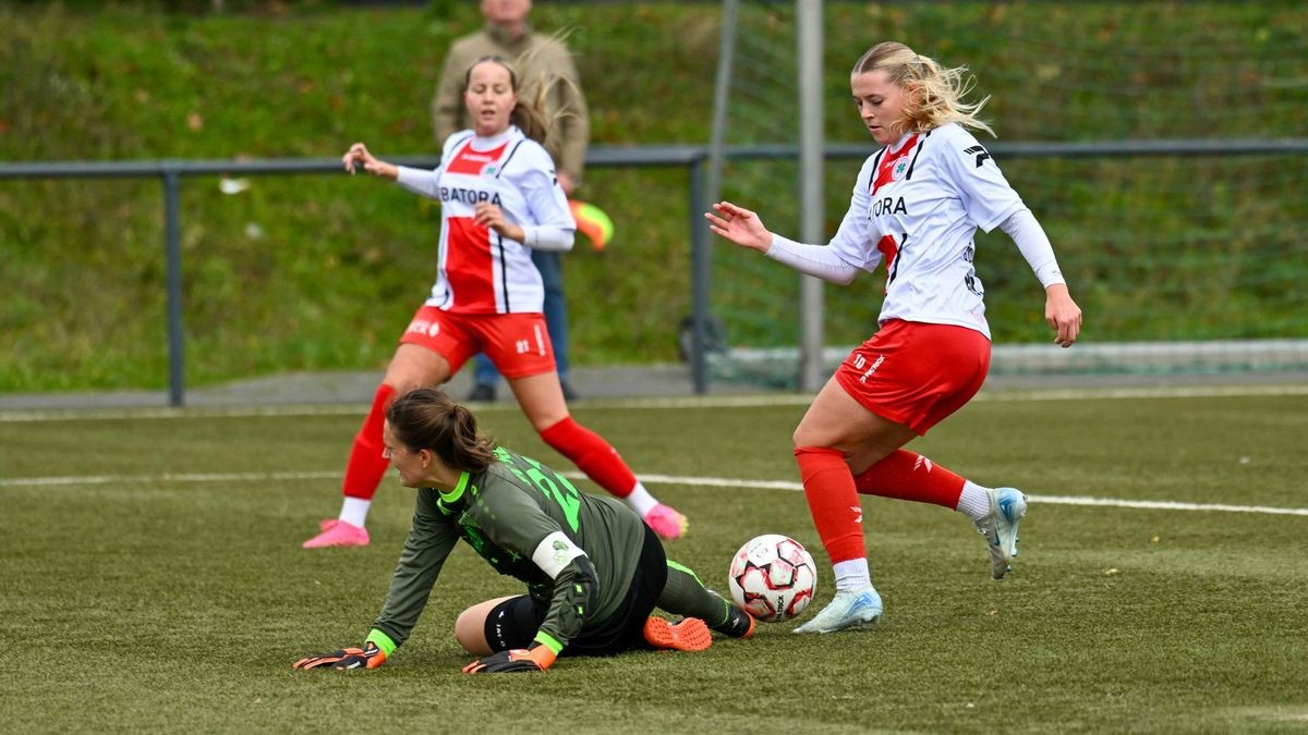 RWO-Stürmerin Tamina Gähler (Nr. 10) steht in der Landesliga bereits bei 22 (!) Toren.