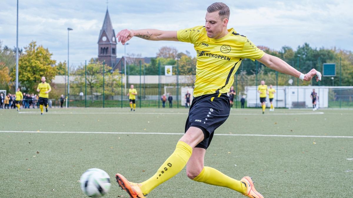 Timo Hendel, hier noch im SCB-Dress, gewann mit Glück-Auf Sterkrade bei seinem alten Klub mit 3:2.