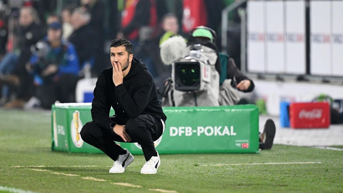 Nuri Sahin, BVB-Trainer, in Wolfsburg. 