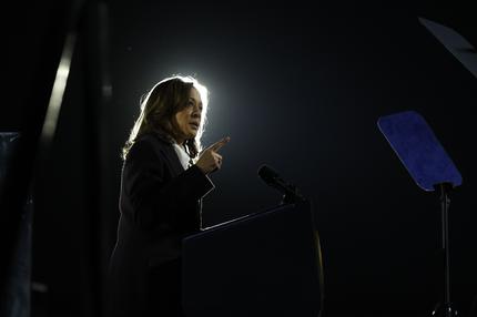 Kamala Harris in Washington: WASHINGTON, DC - OCTOBER 29: Democratic presidential nominee, U.S. Vice President Kamala Harris, speaks during a campaign rally on the Ellipse on October 29, 2024 in Washington, DC. With one week remaining before Election Day, Harris delivered her "closing argument" speech where she outlined her plan to moved America forward and urged voters to "turn the page" on Republican presidential nominee, former U.S. President Donald Trump. (Photo by Kevin Dietsch/Getty Images)