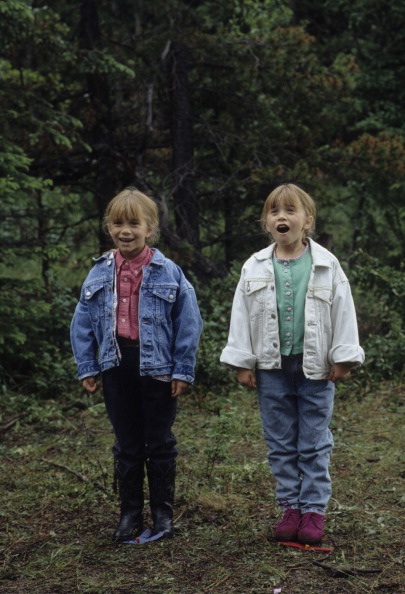 Ashley Olsen and Mary-Kate Olsen in How the West Was Fun (1994)