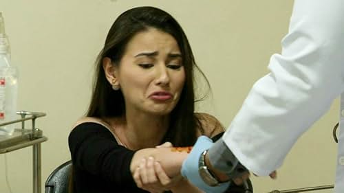 Jackie Rice in Hindi ko kayang iwan ka (2018)