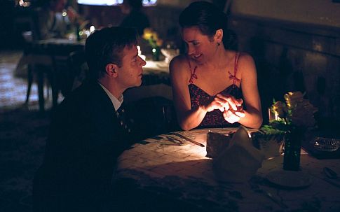 Jennifer Connelly and Russell Crowe in A Beautiful Mind (2001)