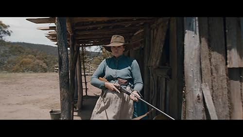 A lonely bushwoman struggles to raise her children and run the family farm while her husband is away.