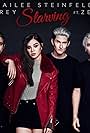 Hailee Steinfeld and Grey in Hailee Steinfeld & Grey Feat. Zedd: Starving (2016)