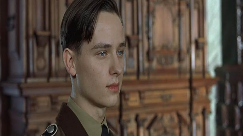 Tom Schilling in Before the Fall (2004)