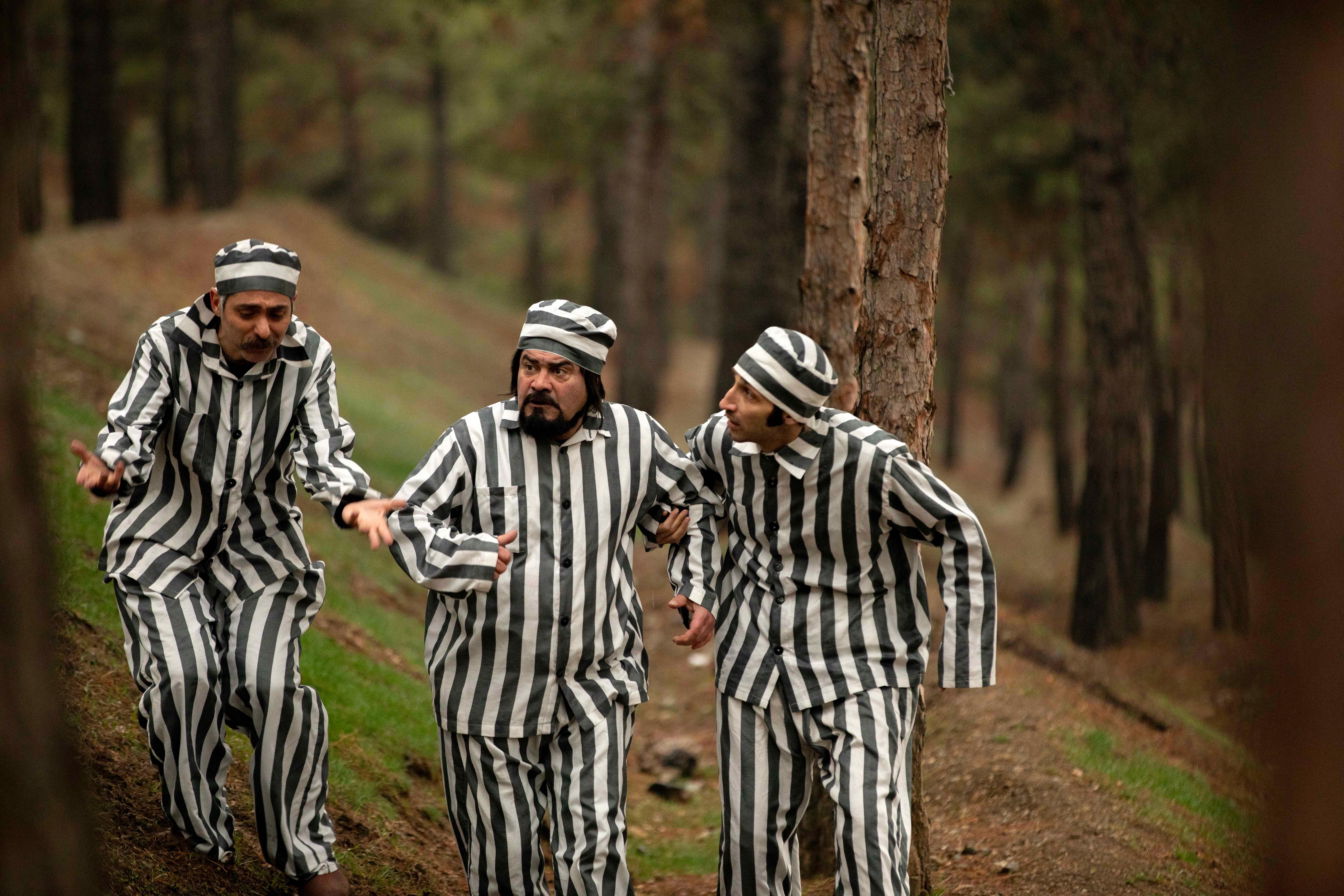 Mehran Zeighami, Behrad Kharrazi, and Mehran Golmohammadi in Joorchin (2023)