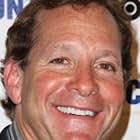 Steve Guttenberg