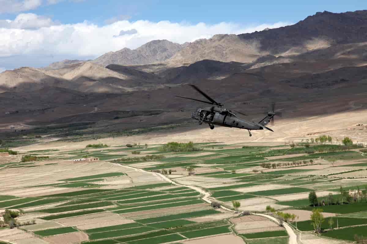 Amerikansk militærfly over Joghatoe