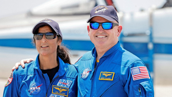 Vor dem Start: Sunita Williams und Barry „Butch“ Wil­more