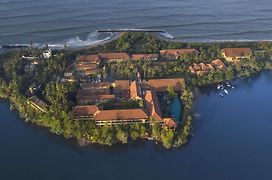 Anantara Kalutara Resort