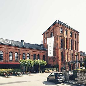 Gastwerk Hotel Hamburg Exterior photo