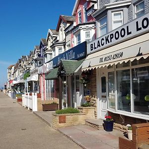 Blackpool Lodge Exterior photo