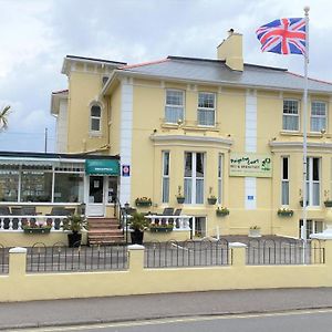 Paignton Court Bed & Breakfast Exterior photo