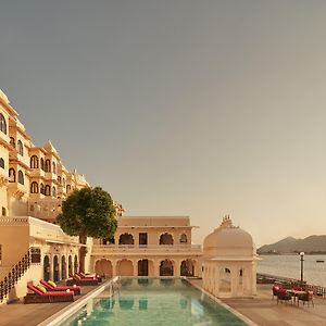 Taj Fateh Prakash Palace Udaipur Hotel Exterior photo