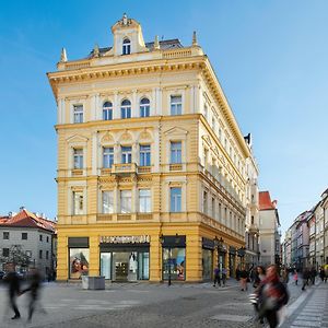 Ventana Hotel Praga Exterior photo