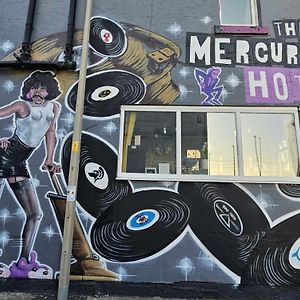 The Mercury, Blackpool - Over 21'S Only Bed & Breakfast Exterior photo