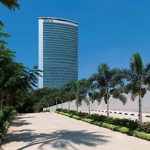 The Westin Mumbai Garden City Hotel Exterior photo