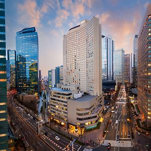 Hilton Tokyo Hotel Exterior photo