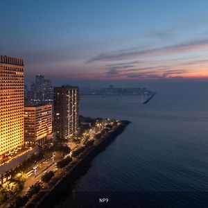 Trident Nariman Point Hotel Mumbai Exterior photo