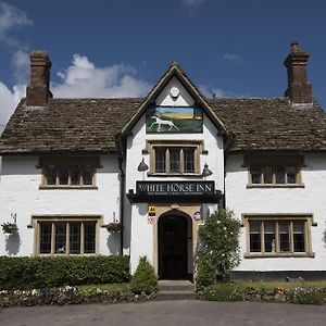 The White Horse Inn Calne Exterior photo