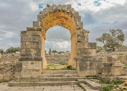 Arch in Ain Tounga a Numid City called Thignica until 46 BC