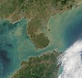 "Leizhou_peninsula.jpg" by User:ChongDae