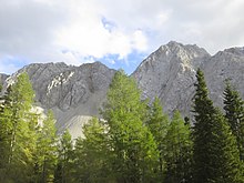 Mountains (32295385776).jpg