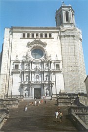 Català: Restaurant la catedral, 2002. Español: Restaurando la catedral, 2002. English: Restoring the cathedral, 2002.