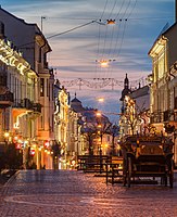 4. Ensemble of Olha Kobylianska Street (former Herrengasse), main street of the city in the first half of the 20th century. Chernivtsi Author: Maksym Prysiazhniuk