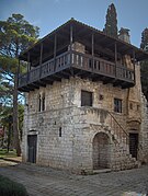 Romanesque house (13th c.)