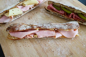 (a pretty good jambon-beurre at that!)