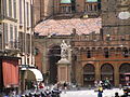 Bologna, statua a San Petronio