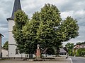 * Nomination Luitpold Monument in front of a Lindenbaum in Untersteinbach --Ermell 08:14, 24 July 2016 (UTC) * Promotion Good quality. --Johann Jaritz 08:27, 24 July 2016 (UTC)