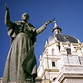 Statue, Catedral de la Almudena, Madrid