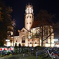 * Nomination: St. Ludgeri Church at night. ----Elektroschreiber 21:17, 16 December 2011 (UTC) * * Review needed