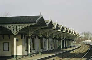 Platform 2 at Kettering railway station