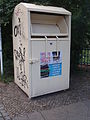 osmwiki:File:Altkleider-Container-unbezeichnet-weiss.jpg