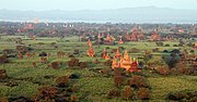 Thumbnail for File:Bagan-Ballonfahrt-230-gje.jpg