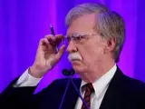 El asesor de seguridad Nacional de la Casa Blanca, John Bolton, pronuncia un discurso durante el almuerzo de la Sociedad Federalista, en Washington (EE UU).