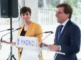 La ministra de Vivienda y Agenda Urbana, Isabel Rodríguez y el alcalde de Madrid, José Luis Martínez-Almeida, comparecen tras una visita a una promoción de 77 viviendas en Madrid financiadas a través del Plan Estatal de Vivienda, a 20 de septiembre de 2024, en Madrid (España). La construcción de las 77 viviendas ha contado con un presupuesto municipal de 8 millones de euros e incluye tres viviendas adaptadas a personas con movilidad reducida, 27 viviendas de dos dormitorios, 43 de tres dormitorios y 7 con cuatro dormitorios, además de 78 plazas de garaje. Los pisos de alquiler asequible se encuentran en el distrito de Puente de Vallecas. Gustavo Valiente / Europa Press 20 SEPTIEMBRE 2024;VIVIENDAS 20/9/2024