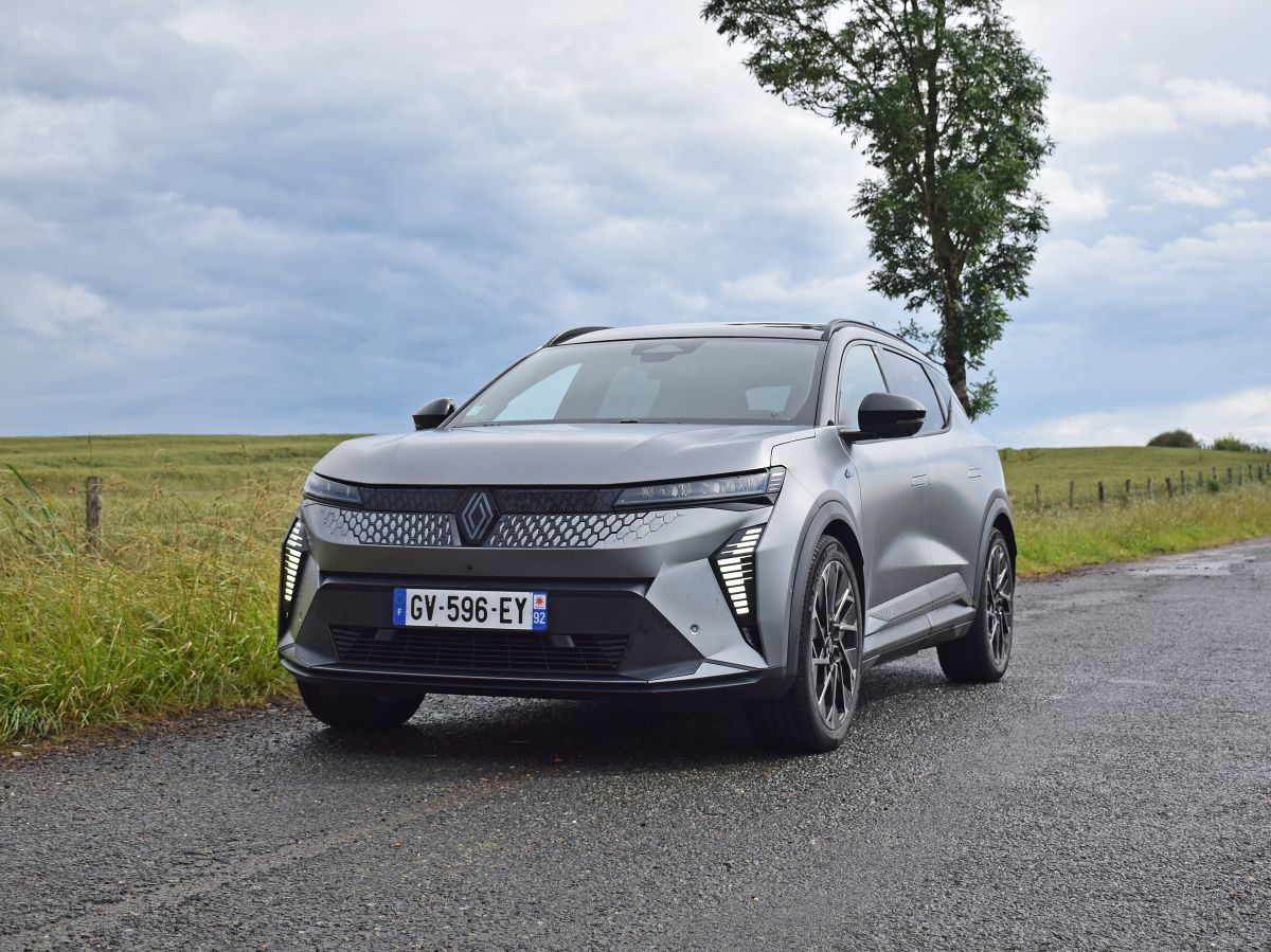 Renault Scenic E-Tech Esprit Alpine