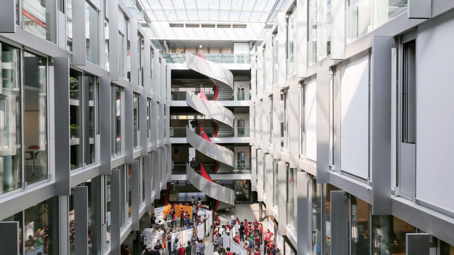 Intérieur du bâtiment BC © Alain Herzog / EPFL, 2019