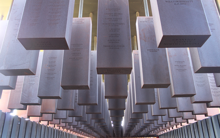 The National Memorial for Peace and Justice i Montgomery, Alabama